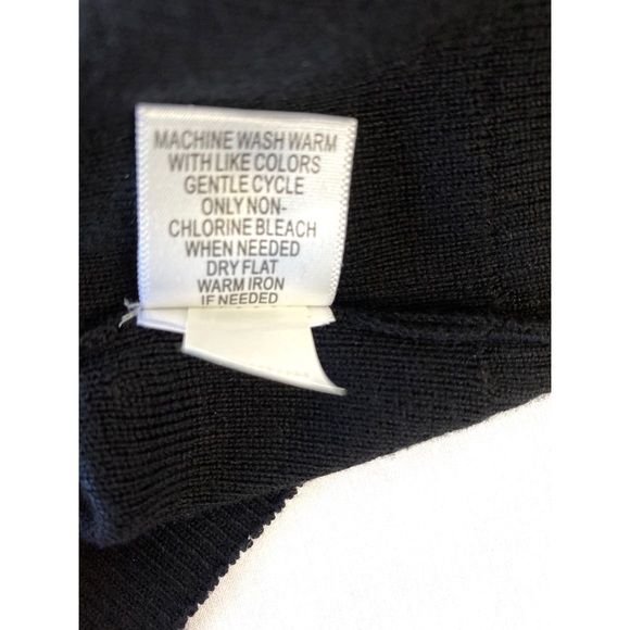 Croft and Barrow Cardigan - Picture 8 of 8